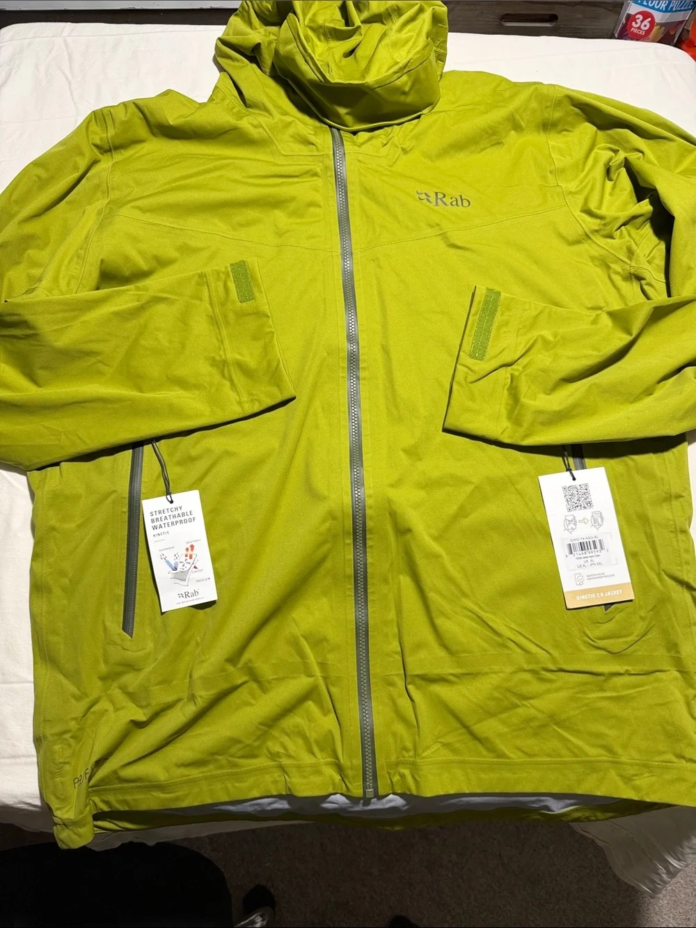 Rab Men's Waterproof Stretch Raincoat - Lime Green